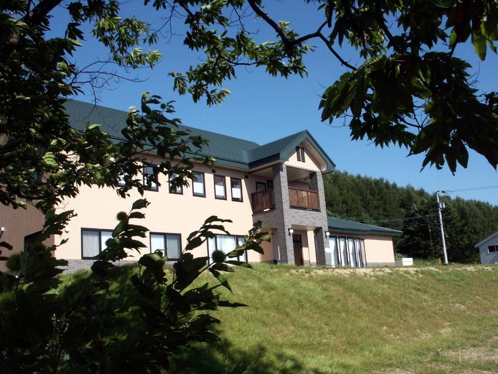 Pension&Restaurant La Collina Nakafurano Extérieur photo